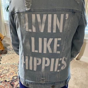 Jean jacket size small distressed Miranda lambert